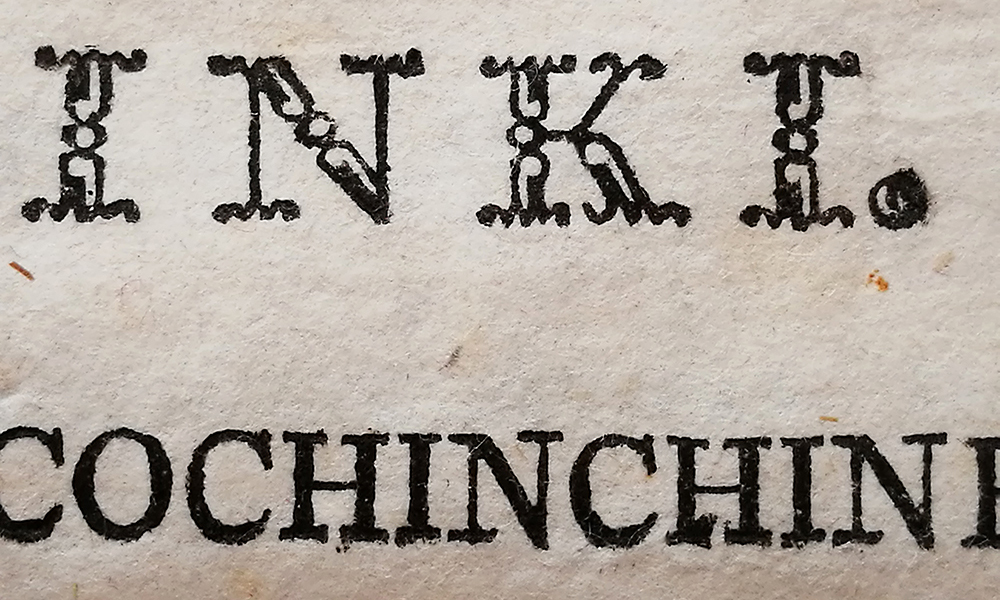 Chinki, una historia cochinchinesa. Tipografía ornamental en el título de la obra.